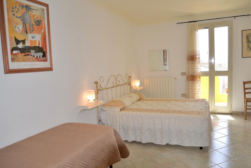 B&B S'Incontru Galtellì 外观 照片