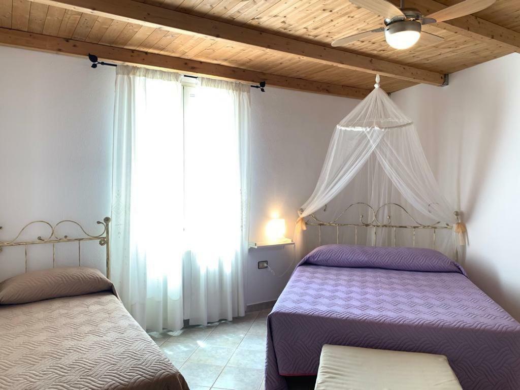 B&B S'Incontru Galtellì 外观 照片